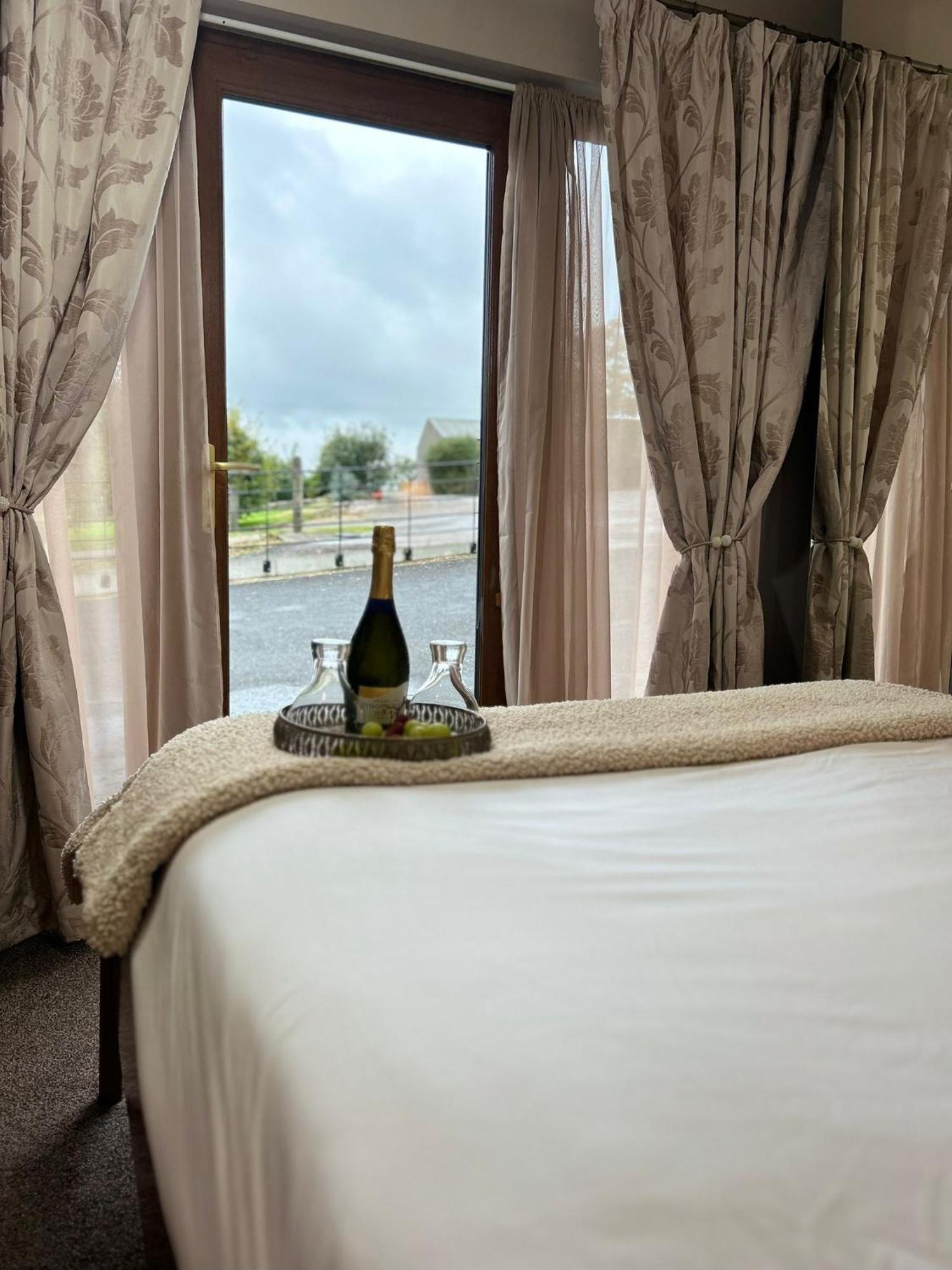Dunhill Cottage B&B Хиллсборо Номер фото